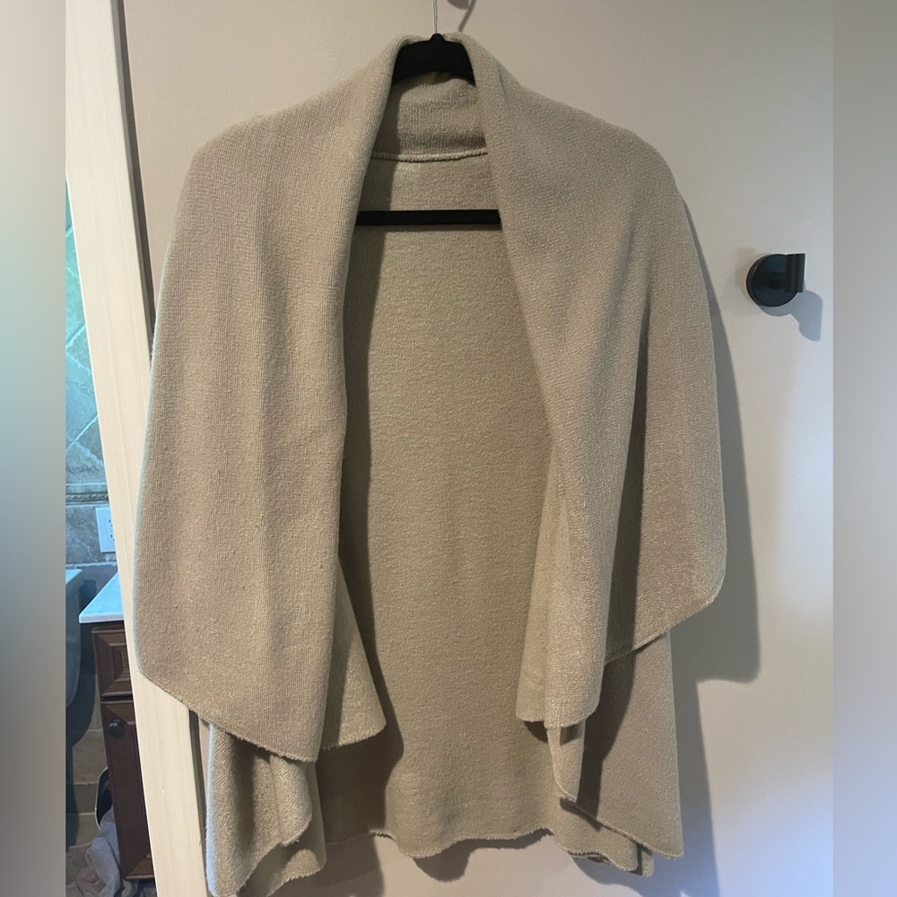 Sweater open front vest